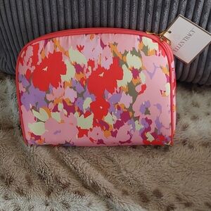 Nwt large Ellen Tracy cosmetic bag
